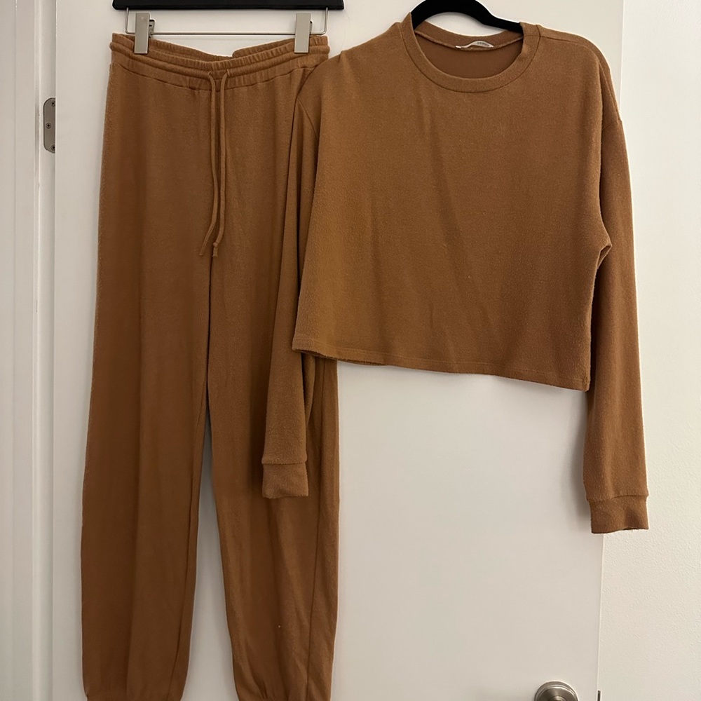 Reformation Camel Set
